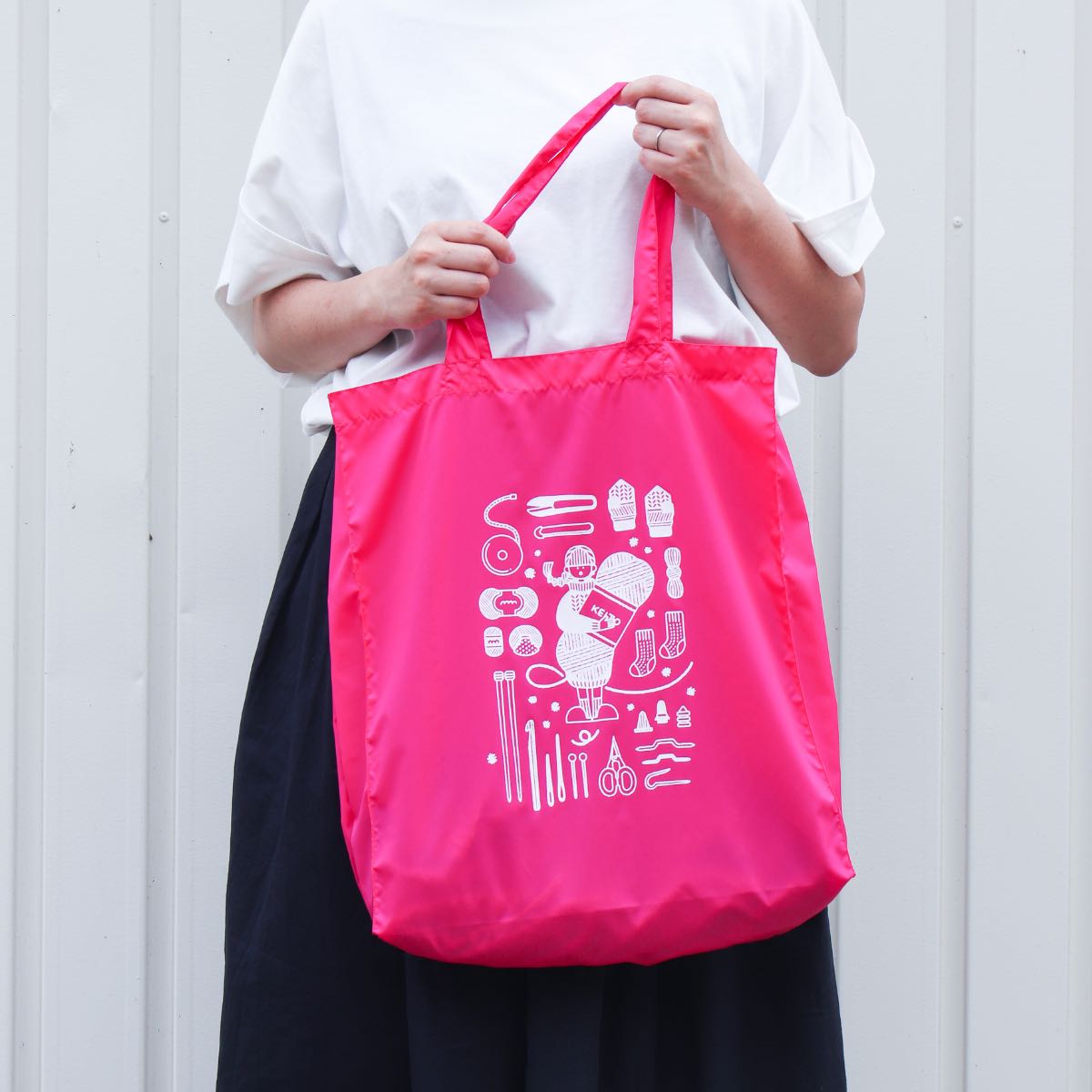 ナイロンレジャートート「手芸ガール」
